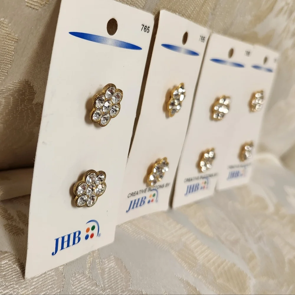 Creative Buttons By JHB - Rhinestone Flower buttons